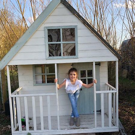 Willow Court Farm Studio East & Petting Farm, 8 Mins To Legoland & Windsor, 15 Mins To Lapland Uk Zewnętrze zdjęcie