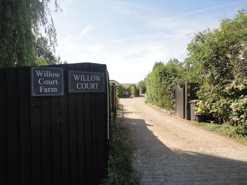 Willow Court Farm Studio East & Petting Farm, 8 Mins To Legoland & Windsor, 15 Mins To Lapland Uk Zewnętrze zdjęcie